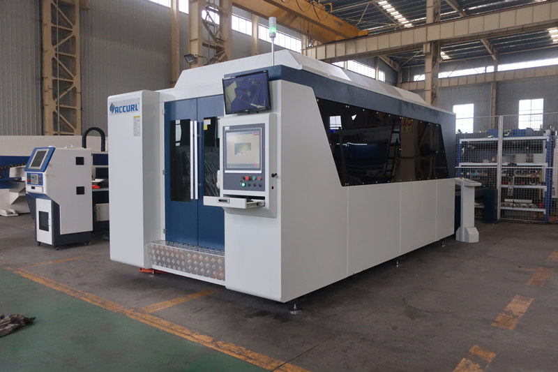 10KW Fiber Laser Cutting Machine
