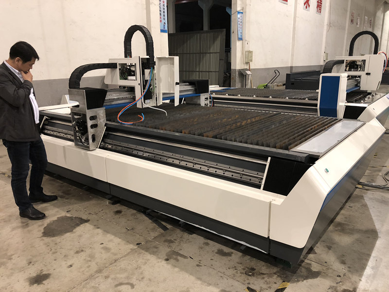 ACCURL 2000W Fiber Laser Cutting Machine KJG-1530 with IPG 2Kw