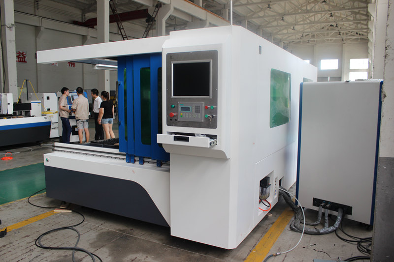 Sheet Metal IPG 1000W Fiber Laser Cutting Machine